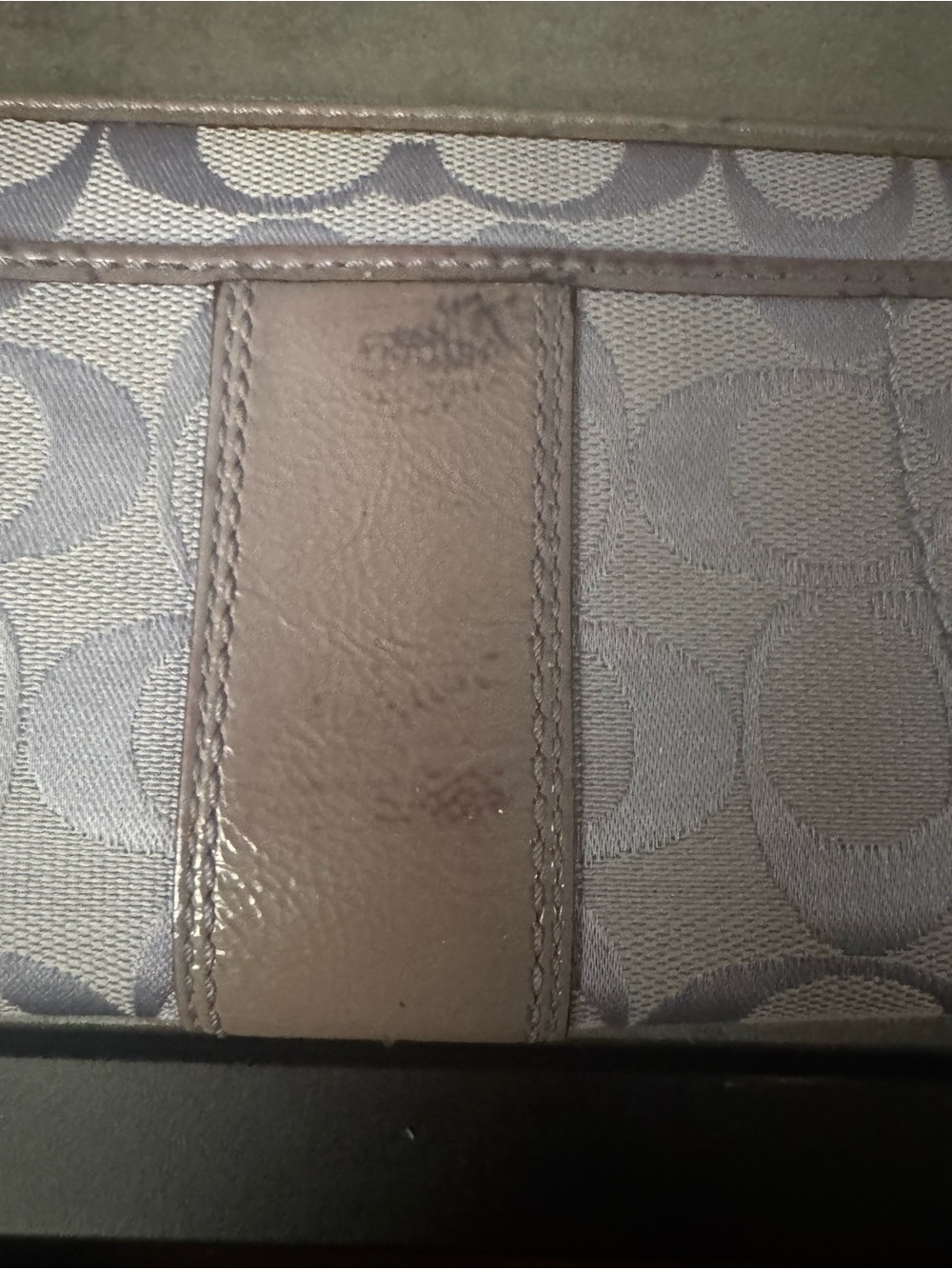 Coach Signature Canvas Wallet - Picture 4 of 8